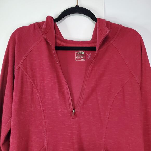 The North Face Med Women Burgundy Front Pocket Logo 1/2 Zip Long Sleeve Hoodie - Picture 4 of 9